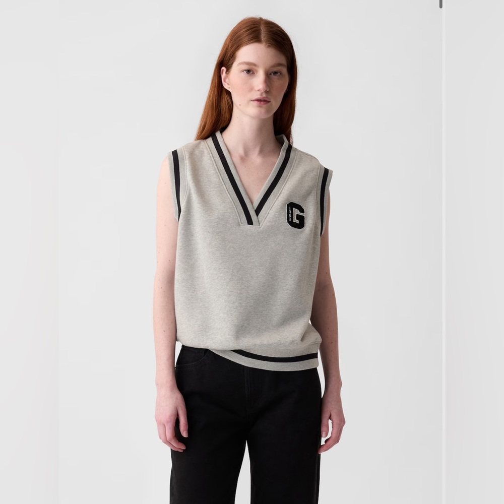 GAP‎ NWT Vintage Soft Oversized Vest - Light Heather Grey